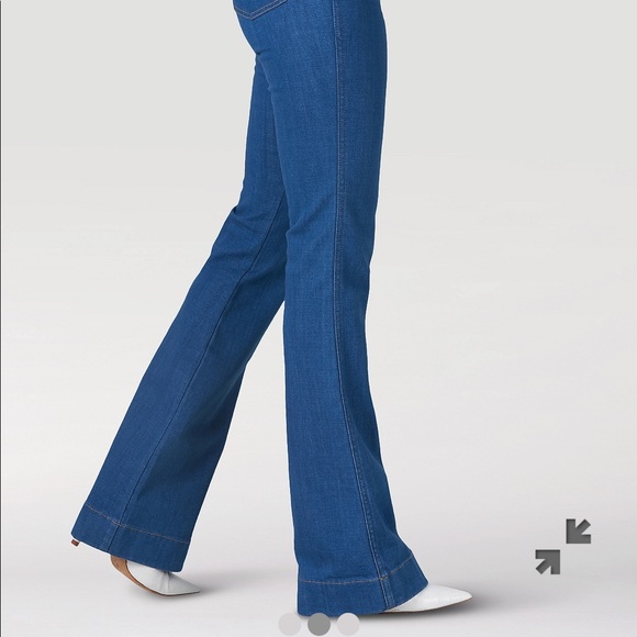 Wrangler women's high rise low dip rinse bootcut jeans Clearance